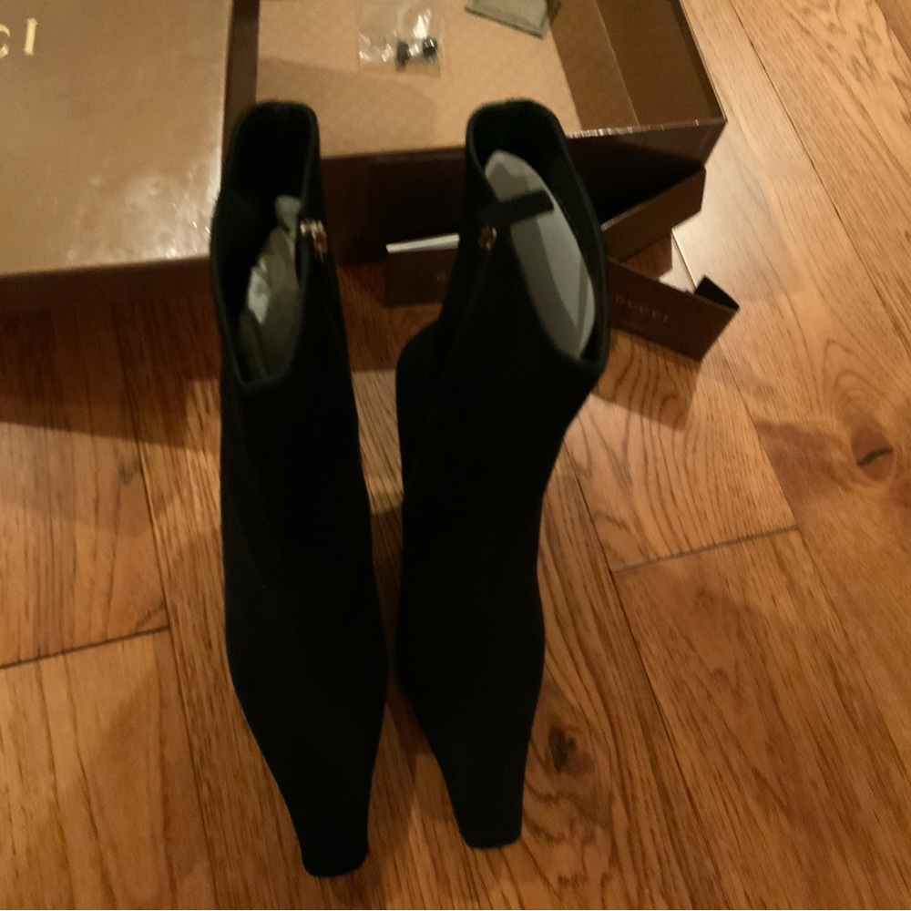 Gucci Booties - New with Box - Size 38.5 - Black Suede - Picture 12 of 15